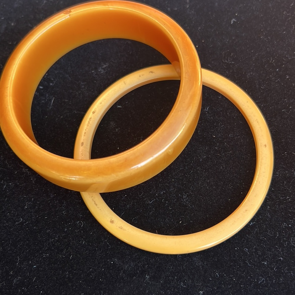 Bakelite Flat Top Bangle - image 7